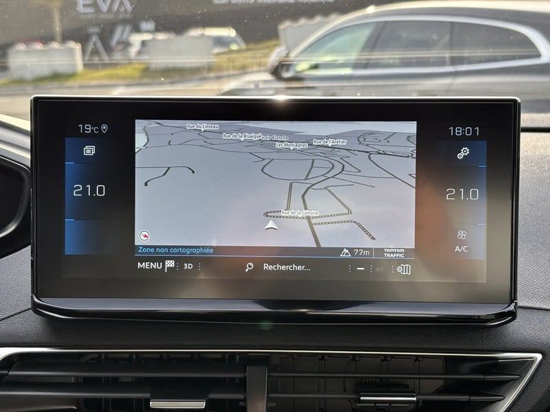 Photo de la voiture PEUGEOT 5008 BlueHDi 130ch S&S BVM6 Allure