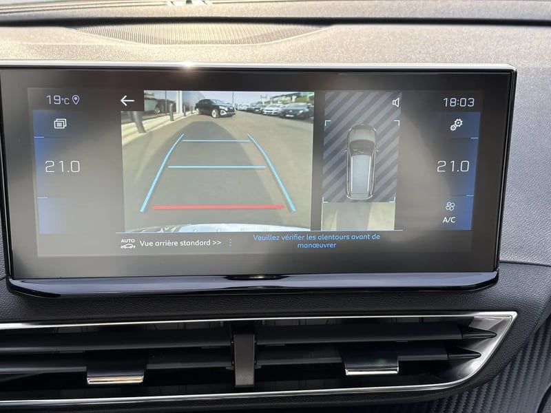 Photo de la voiture PEUGEOT 5008 BlueHDi 130ch S&S BVM6 Allure