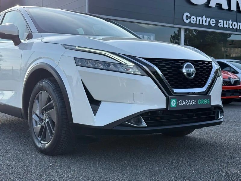 Photo de la voiture NISSAN QASHQAI Mild Hybrid 140 ch N-Connecta