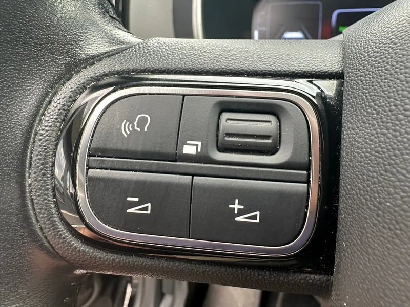 Photo de la voiture CITROEN C5 AIRCROSS C5 AIRCROSS