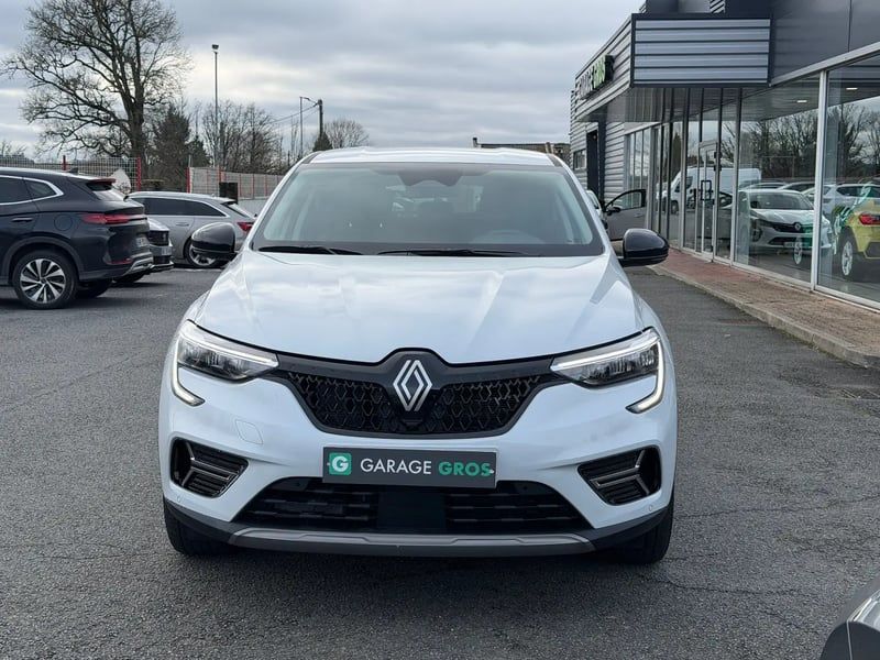 Photo de la voiture RENAULT ARKANA mild hybrid 140 EDC GSR2 Evolution