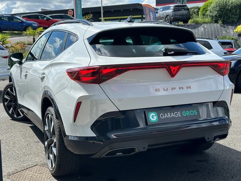 Photo de la voiture CUPRA FORMENTOR 1.5 eTSI Hybrid 150 ch DSG7 V