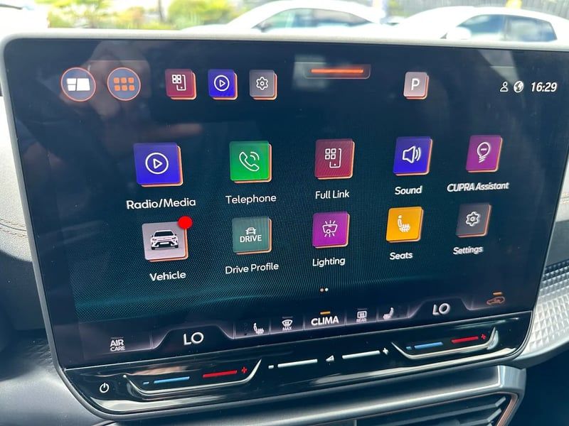 Photo de la voiture CUPRA FORMENTOR 1.5 eTSI Hybrid 150 ch DSG7 V