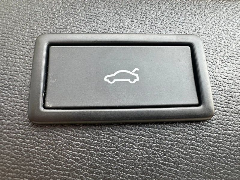 Photo de la voiture CUPRA FORMENTOR 1.5 eTSI Hybrid 150 ch DSG7 V