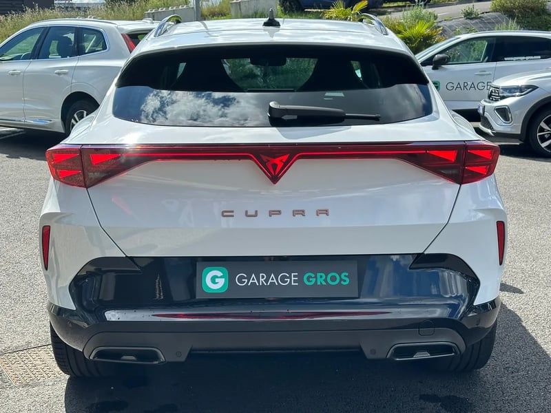Photo de la voiture CUPRA FORMENTOR 1.5 eTSI Hybrid 150 ch DSG7 V