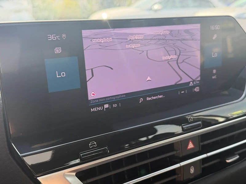 Photo de la voiture CITROEN C4 BlueHDi 130 S&S EAT8 Feel Pack