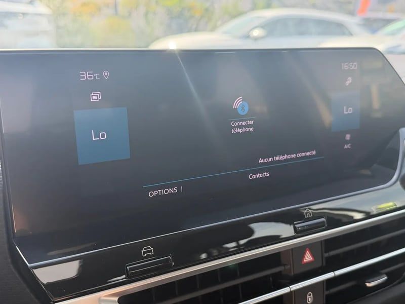 Photo de la voiture CITROEN C4 BlueHDi 130 S&S EAT8 Feel Pack