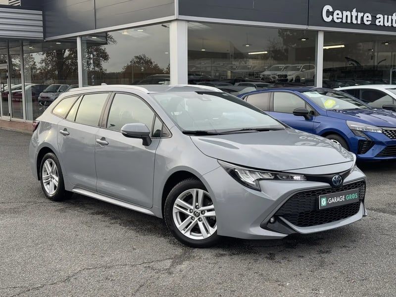 Photo de la voiture TOYOTA COROLLA TOURING SPORTS HYBRIDE MY22 122h Dynamic