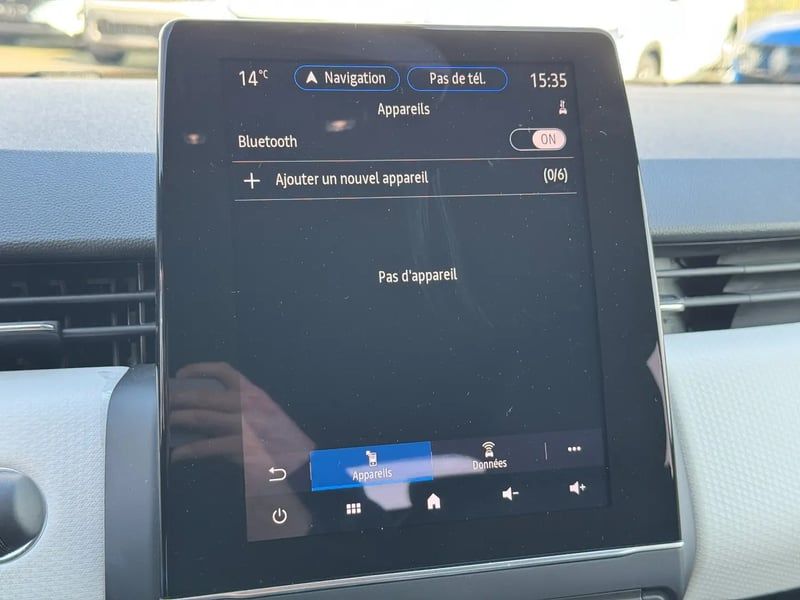 Photo de la voiture RENAULT CLIO V TCe 90 Techno