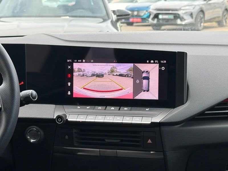 Photo de la voiture OPEL ASTRA SPORTS TOURER Hybride Rechargeable 180 ch BVA8 GS