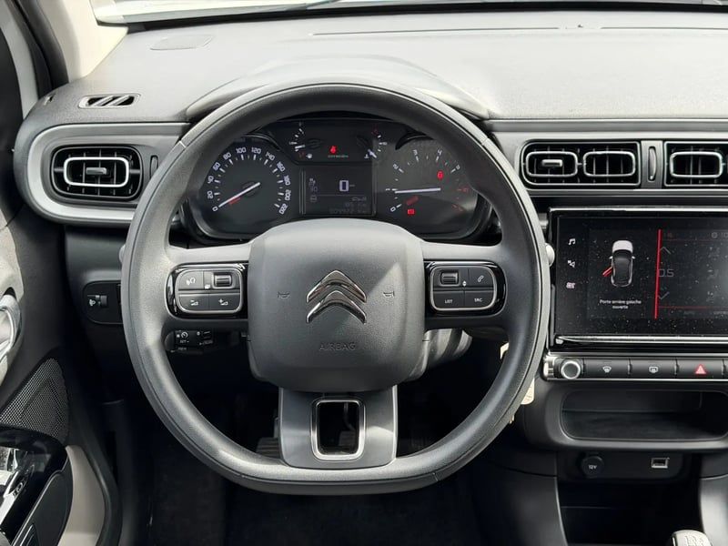 Photo de la voiture CITROEN C3 PureTech 83 ch BVM5 Max