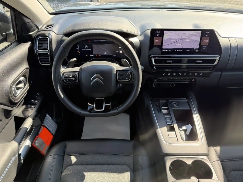 Photo de la voiture CITROEN C5 AIRCROSS Hybride 145 e-DCS6 Max