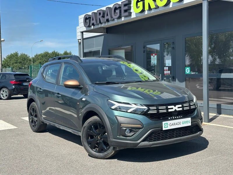 Photo de la voiture DACIA SANDERO ECO-G 100 GSR2 Stepway Extreme +