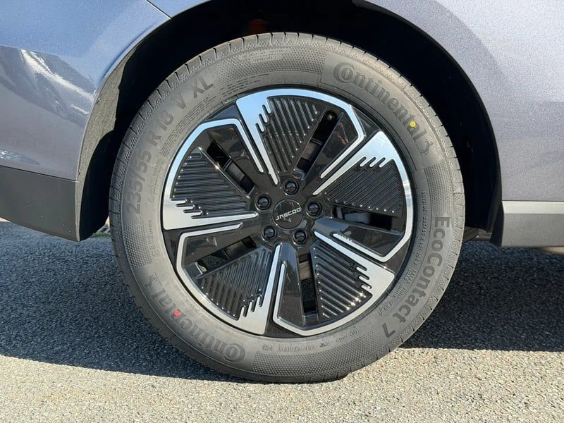 Photo de la voiture JAECOO 5 HEV SHS-H Exclusive