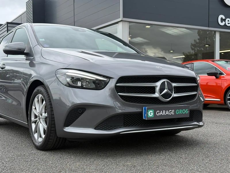 Photo de la voiture MERCEDES-BENZ CLASSE B 180 7G-DCT Progressive Line Edition