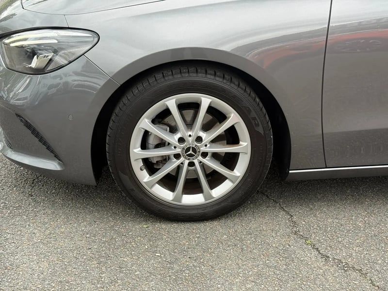 Photo de la voiture MERCEDES-BENZ CLASSE B 180 7G-DCT Progressive Line Edition