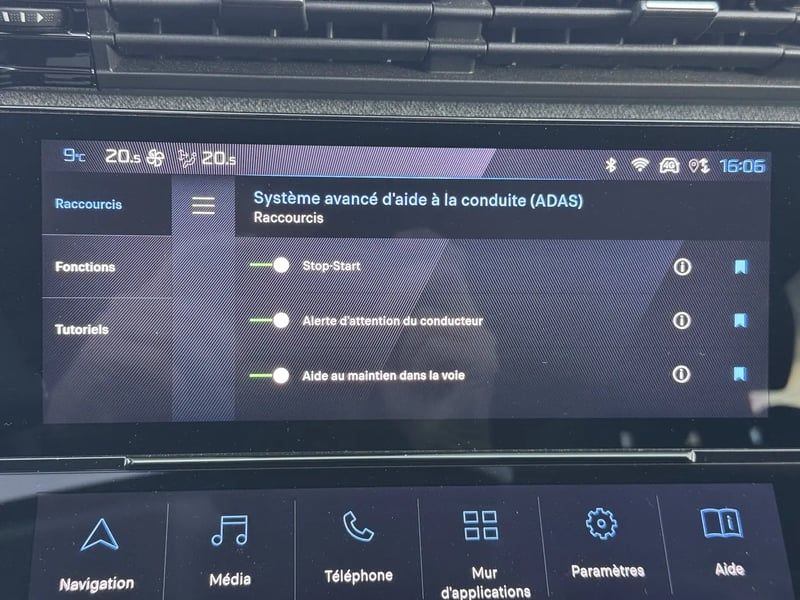 Photo de la voiture PEUGEOT 308 SW PureTech 130ch S&S EAT8 Allure Pack