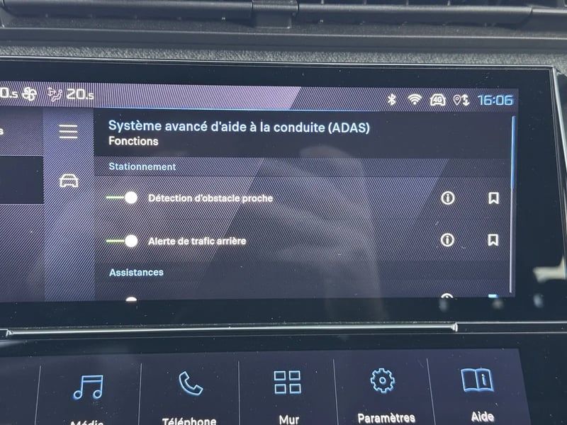 Photo de la voiture PEUGEOT 308 SW PureTech 130ch S&S EAT8 Allure Pack