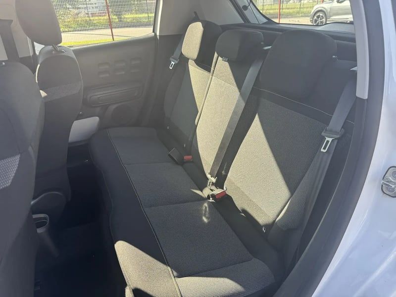 Photo de la voiture CITROEN C3 PureTech 83 S&S BVM5 Feel