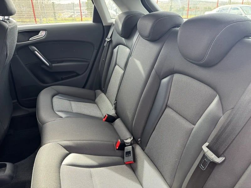 Photo de la voiture AUDI A1 SPORTBACK 1.4 TFSI 125 BVM6 Ambition