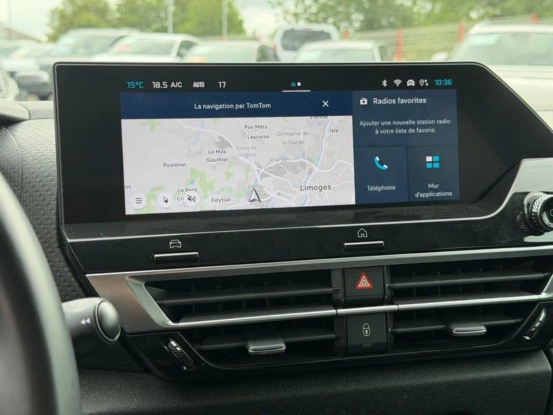 Photo de la voiture CITROEN C4 X PureTech 130 S&S EAT8 Max