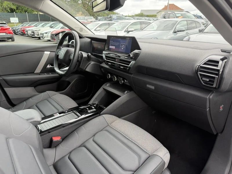 Photo de la voiture CITROEN C4 X PureTech 130 S&S EAT8 Max