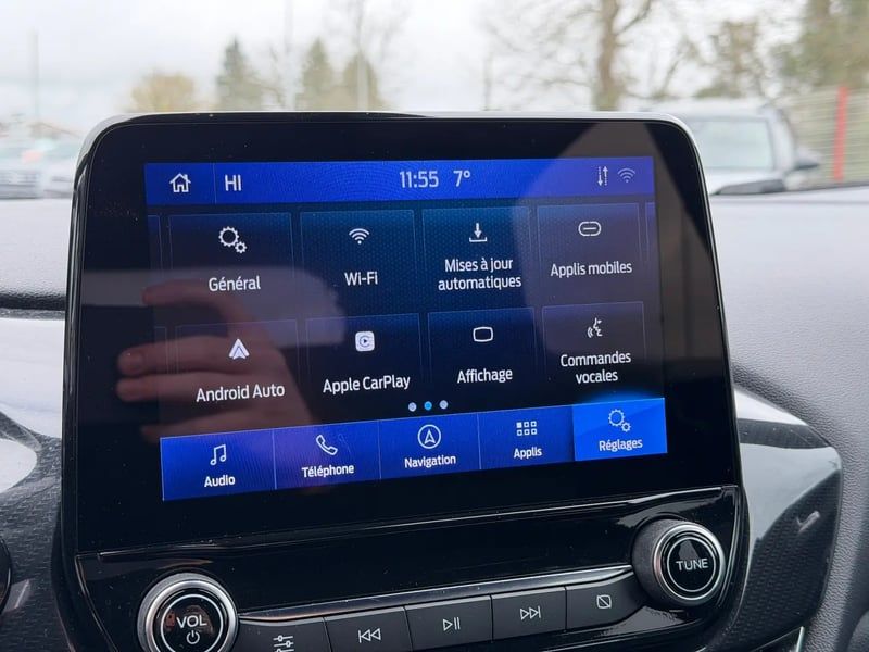 Photo de la voiture FORD PUMA 1.0 EcoBoost 155 ch mHEV S&S Powershift ST-Line