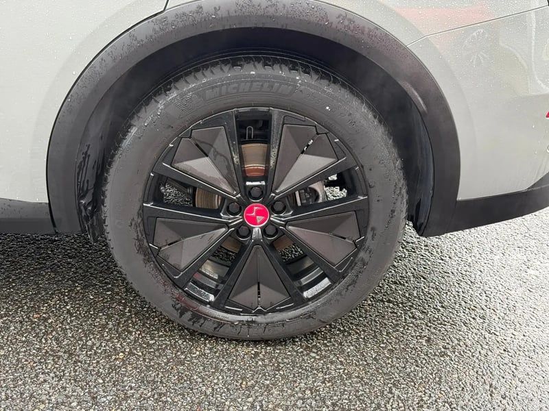 Photo de la voiture DS DS 7 Hybride Rechargeable E-Tense 225 EAT8 Performance Line