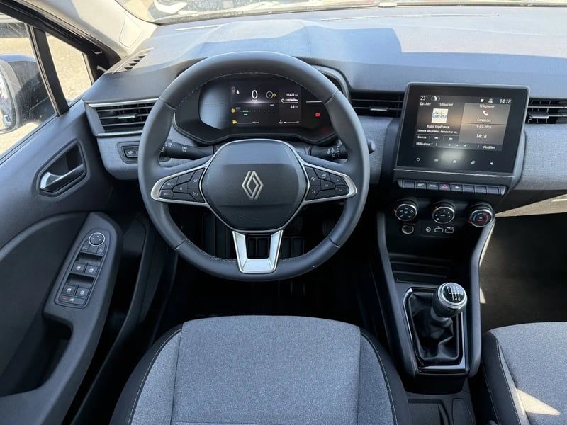 Photo de la voiture RENAULT CLIO V TCe 90 ch GSR2 Evolution
