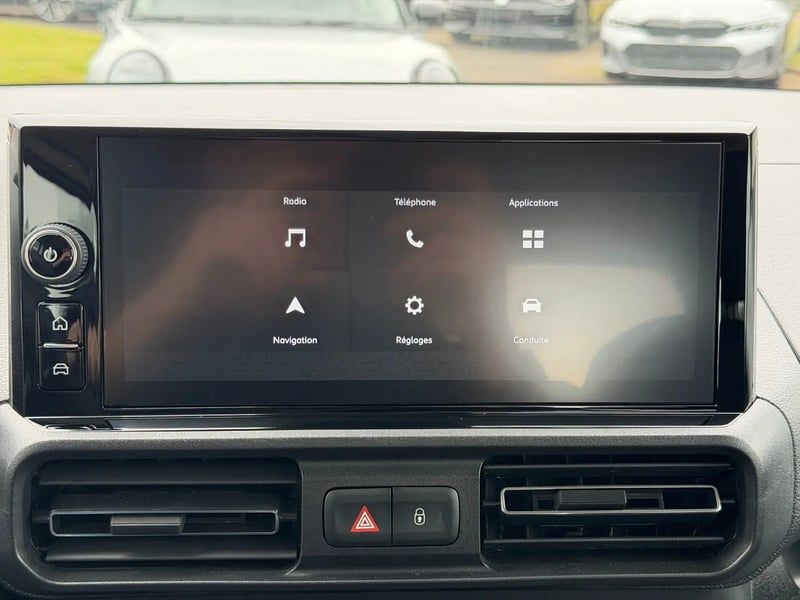 Photo de la voiture CITROEN E-BERLINGO Taille M 136 ch 54 kWh Plus
