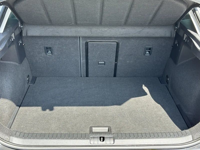 Photo de la voiture CUPRA FORMENTOR 1.5 TSI 150 ch V