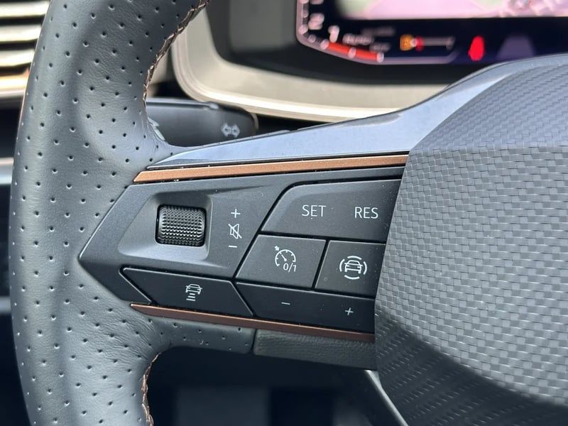 Photo de la voiture CUPRA FORMENTOR 1.5 TSI 150 ch V