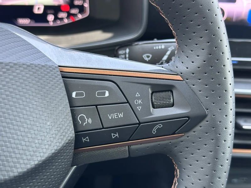 Photo de la voiture CUPRA FORMENTOR 1.5 TSI 150 ch V