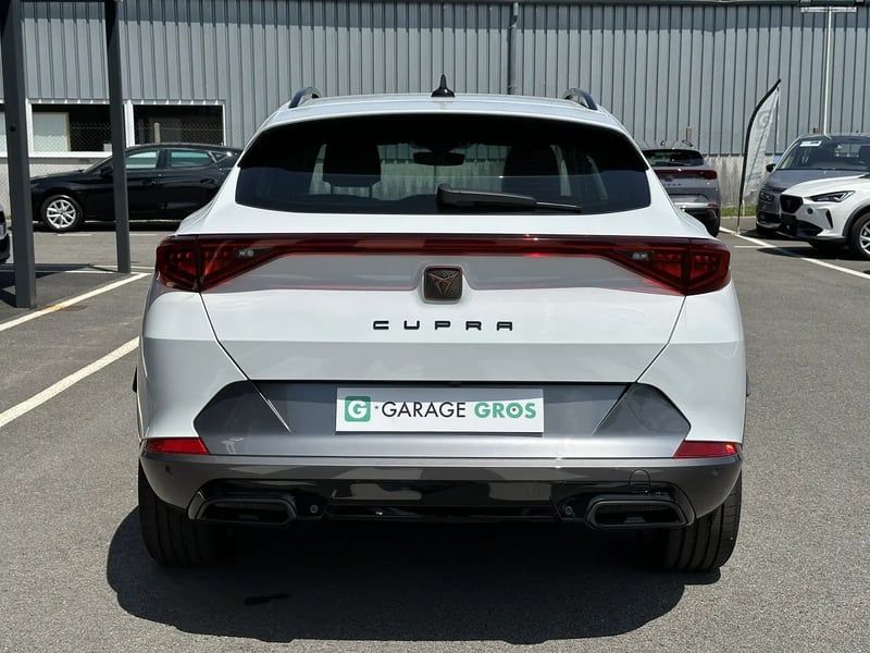 Photo de la voiture CUPRA FORMENTOR 1.5 TSI 150 ch V