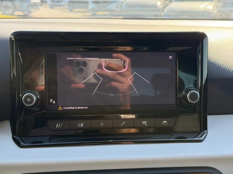 Photo de la voiture SEAT ARONA 1.0 TSI 110 ch Start/Stop BVM6 Style Business
