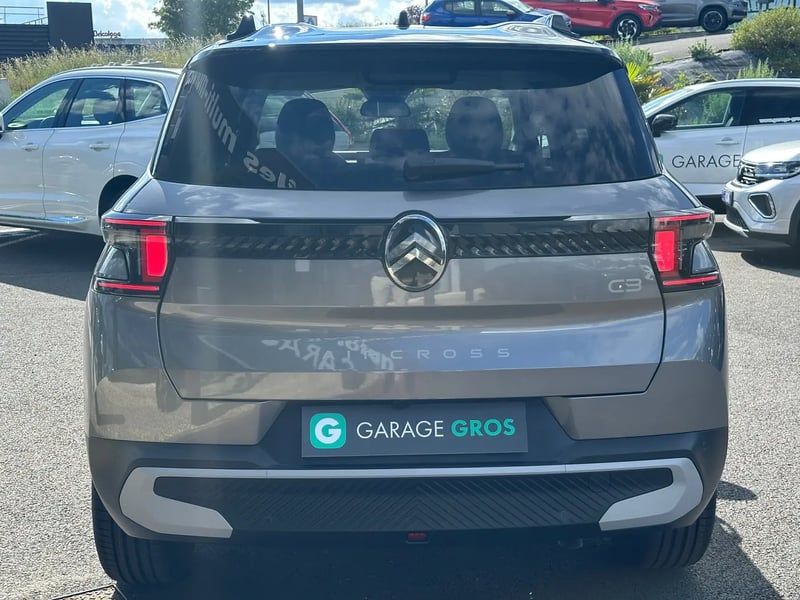 Photo de la voiture CITROEN C3 AIRCROSS Hybride 145 ch Aut Max