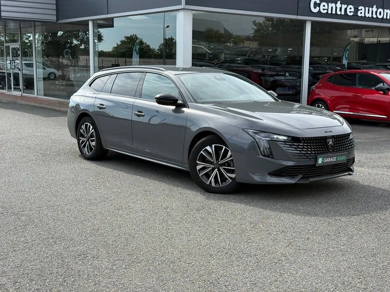 Photo de la voiture PEUGEOT 508 SW Hybrid 180 e-EAT8 Allure