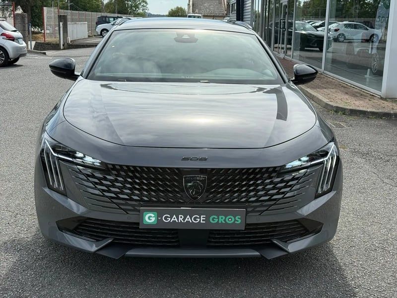 Photo de la voiture PEUGEOT 508 SW Hybrid 180 e-EAT8 Allure