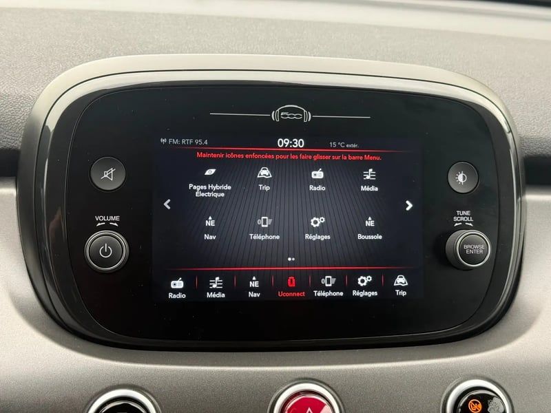 Photo de la voiture FIAT 500X MY23 1.5 FireFly 130 ch S/S DCT7 Hybrid Sport