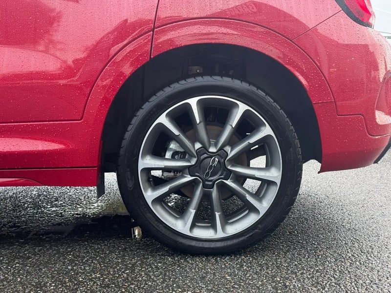 Photo de la voiture FIAT 500X MY23 1.5 FireFly 130 ch S/S DCT7 Hybrid Sport