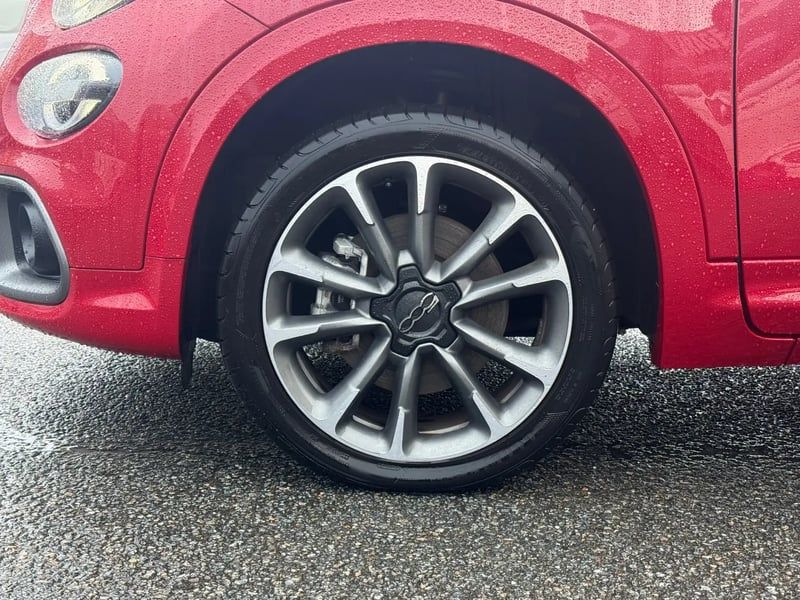 Photo de la voiture FIAT 500X MY23 1.5 FireFly 130 ch S/S DCT7 Hybrid Sport