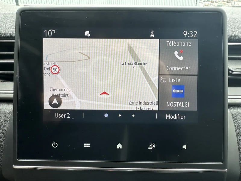 Photo de la voiture RENAULT CAPTUR Blue dCi 115 Intens