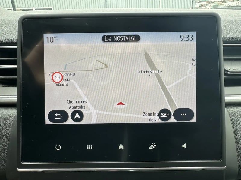 Photo de la voiture RENAULT CAPTUR Blue dCi 115 Intens