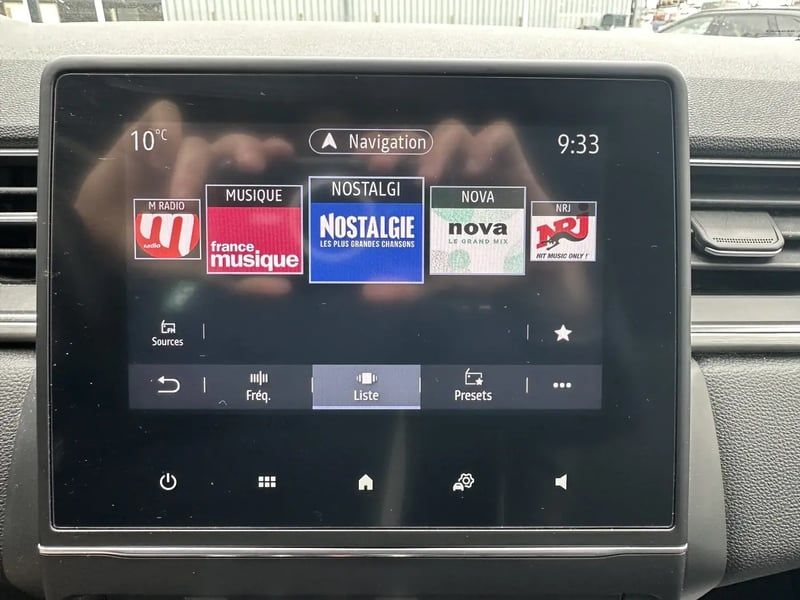 Photo de la voiture RENAULT CAPTUR Blue dCi 115 Intens