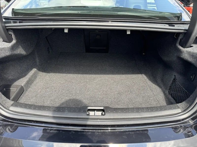 Photo de la voiture VOLVO S60 B4 197 ch DCT7 Core+ - 4P