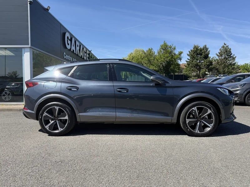 Photo de la voiture CUPRA FORMENTOR 1.4 e-HYBRID 204 ch DSG6 V