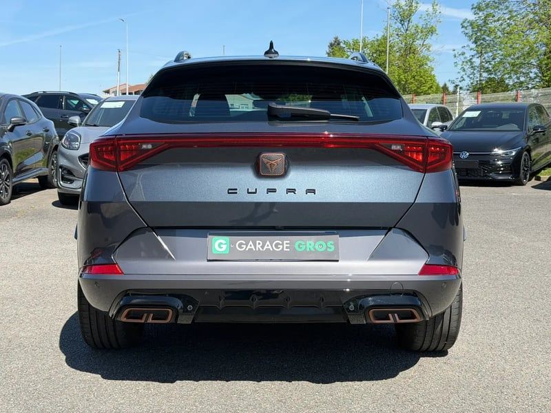 Photo de la voiture CUPRA FORMENTOR 1.4 e-HYBRID 204 ch DSG6 V