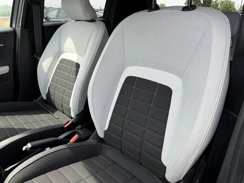 Photo de la voiture CITROEN C3 Turbo 100 ch Manuelle Max