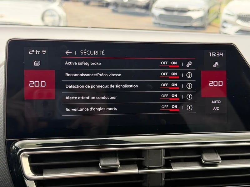 Photo de la voiture CITROEN C5 AIRCROSS Hybride 136 e-DCS6 Max