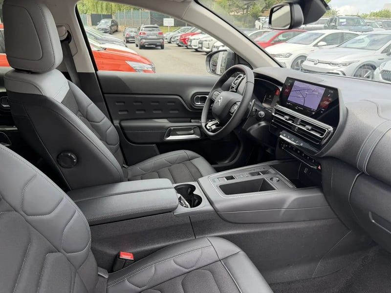 Photo de la voiture CITROEN C5 AIRCROSS Hybride 136 e-DCS6 Max